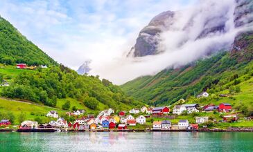 NORVEÇ FİYORTLAR TURU